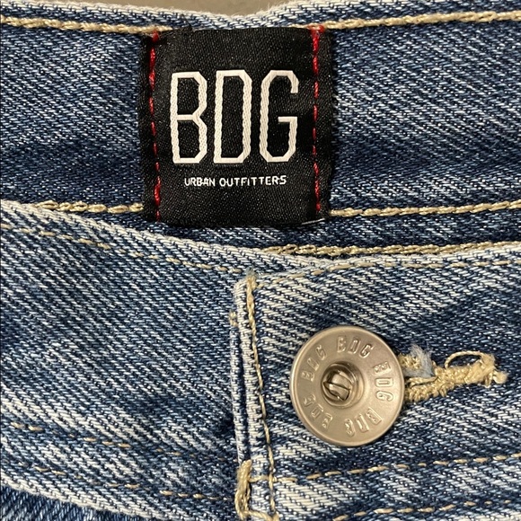 BDG Urban Outfitters Men's Dad Slim Taper Fit Straight Denim Jeans Size 30x30 - Picture 4 of 10